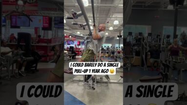 I could barely do a single pull-up one year ago…